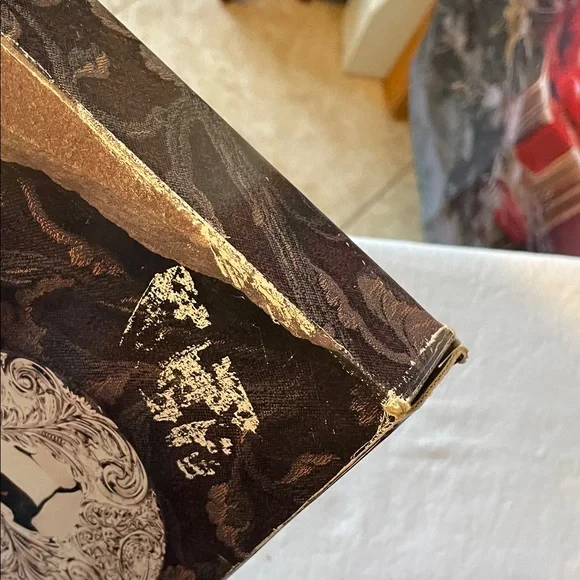 Godinger Silver Plated Baroque Dresser Set - Picture 4 of 4